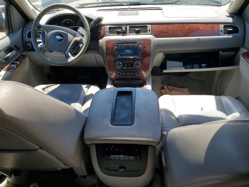 53283276 :رقم المزاد ، 1GNUKCE05AR146078 vin ، 2010 Chevrolet Tahoe مزاد بيع