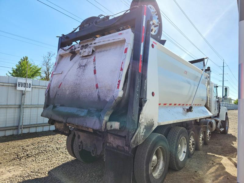 Продажа на аукционе авто 2015 Mack 600, vin: 1M1AN09Y3FM017939, номер лота: 51037106