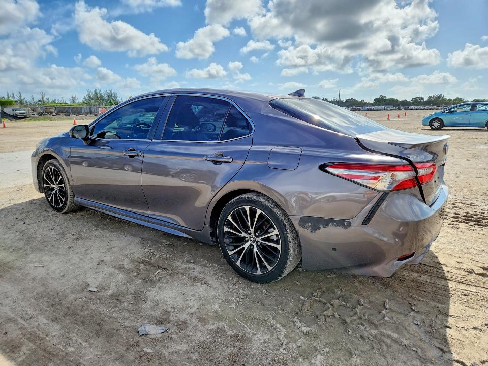 2019 Toyota Camry მანქანა იყიდება აუქციონზე, vin: 4T1B11HK3KU188618, აუქციონის ნომერი: 53455166