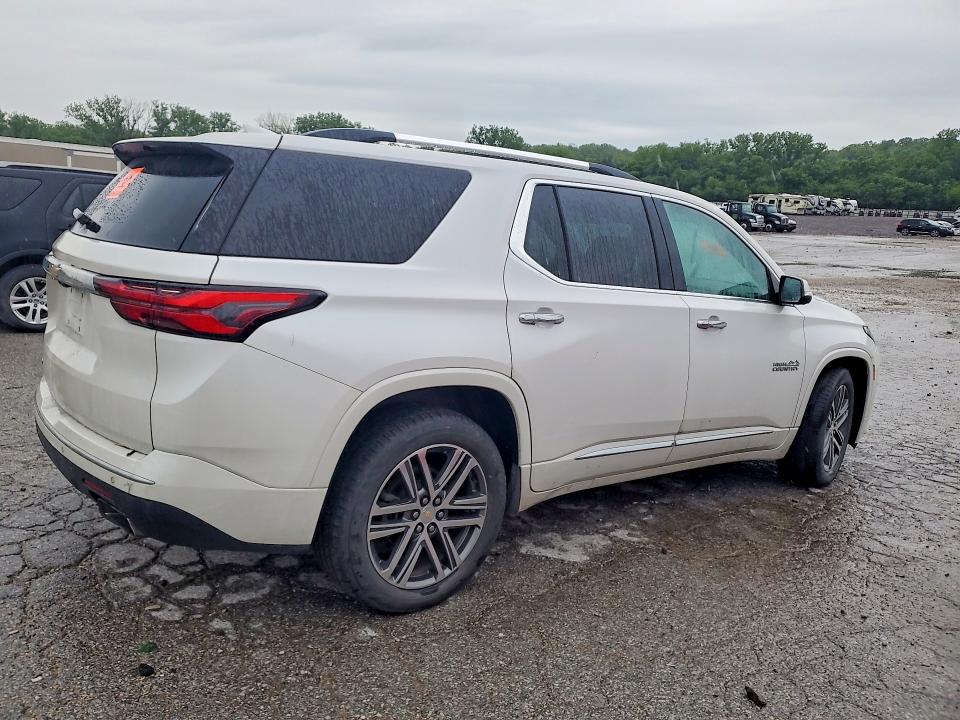 2022 Chevrolet Traverse მანქანა იყიდება აუქციონზე, vin: 1GNEVNKWXNJ122945, აუქციონის ნომერი: 51623586