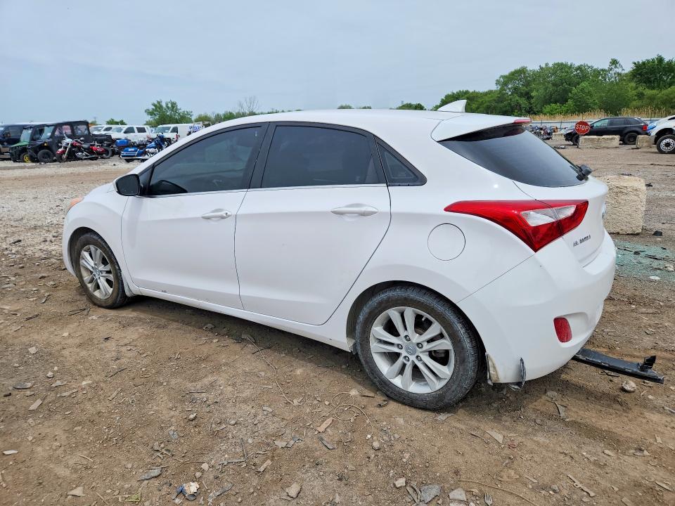2013 Hyundai Elantra Gt მანქანა იყიდება აუქციონზე, vin: KMHD35LE5DU060086, აუქციონის ნომერი: 54490496