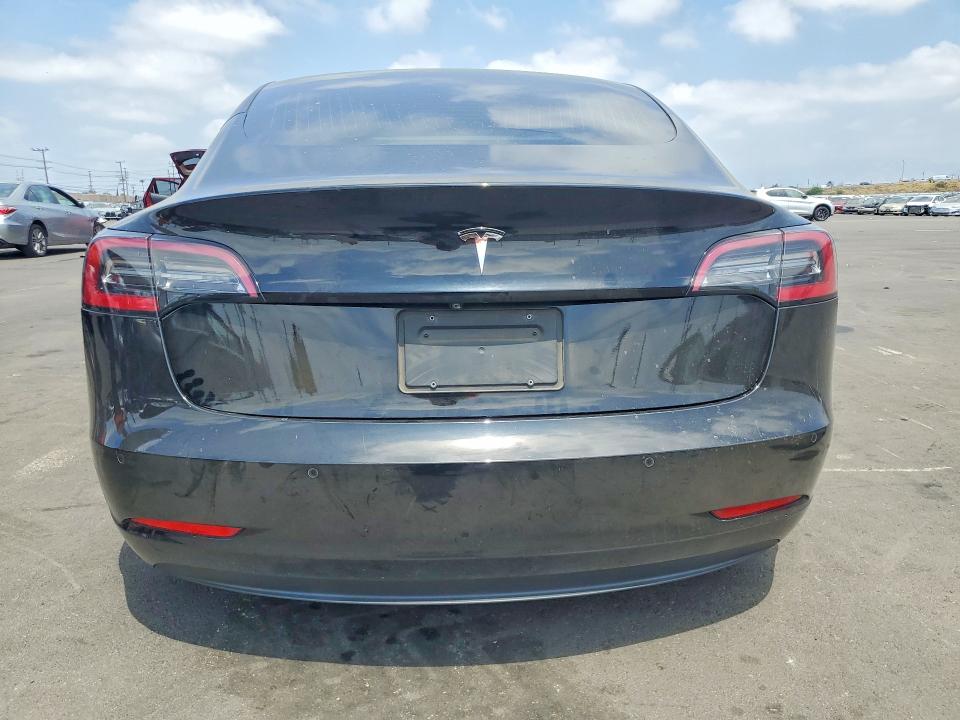 53819676 :رقم المزاد ، 5YJ3E1EA0KF425762 vin ، 2019 Tesla Model 3 مزاد بيع