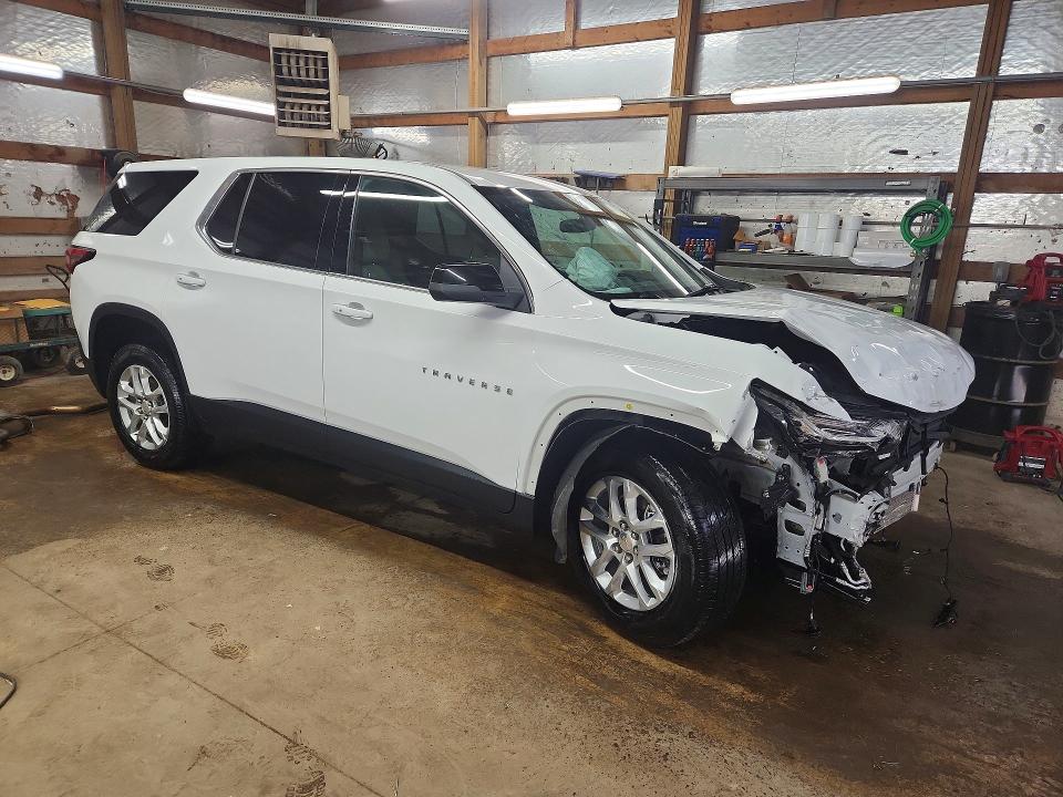 Продажа на аукционе авто 2022 Chevrolet Traverse, vin: 1GNEVFKW2NJ123397, номер лота: 53884796
