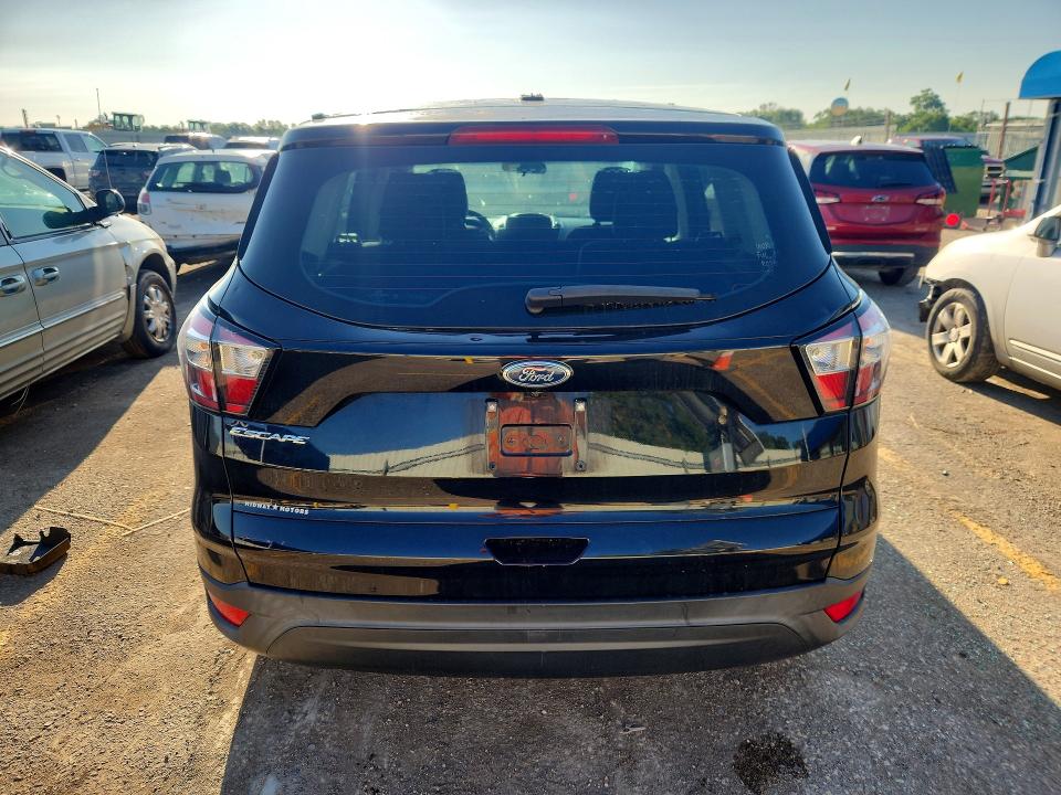 54206576 :رقم المزاد ، 1FMCU0F78JUA42038 vin ، 2018 Ford Escape مزاد بيع