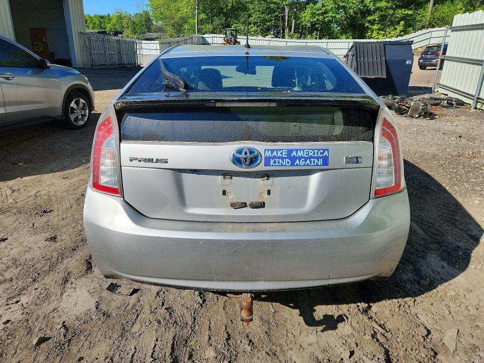 2015 Toyota Prius მანქანა იყიდება აუქციონზე, vin: JTDKN3DU0F1875901, აუქციონის ნომერი: 54735696