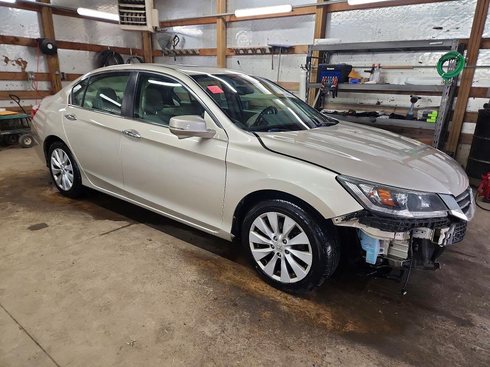 Продаж на аукціоні авто 2014 Honda Accord, vin: 1HGCR2F83EA071353, номер лоту: 53098376