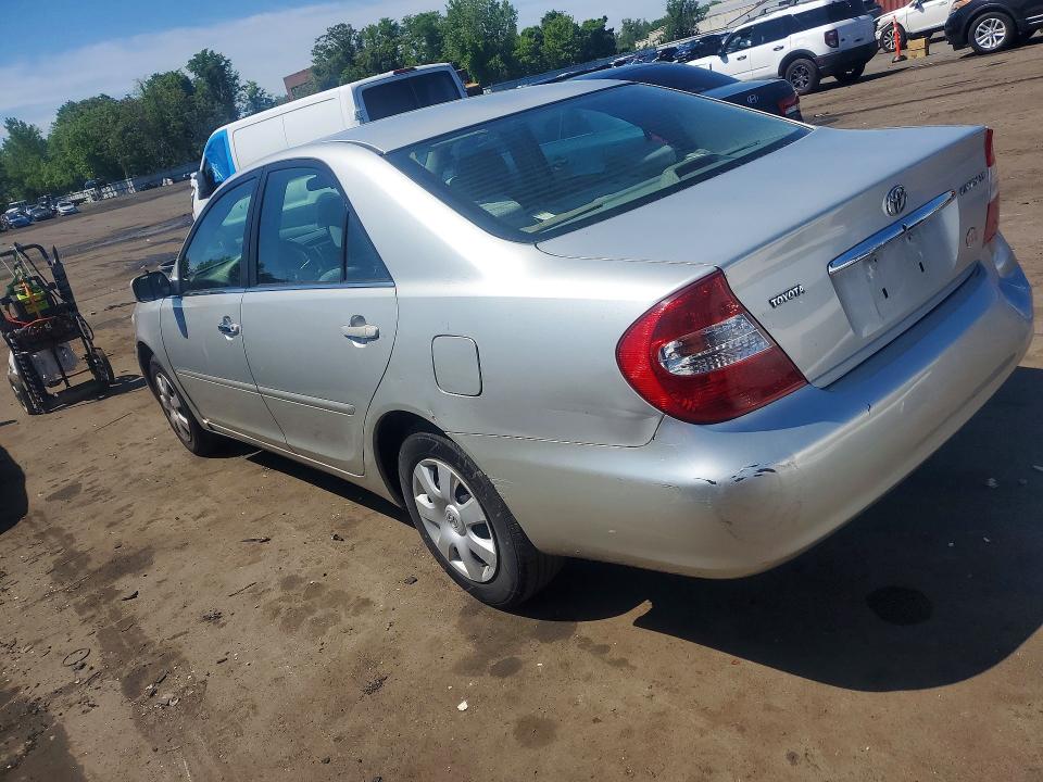 2002 Toyota Camry მანქანა იყიდება აუქციონზე, vin: 4T1BE32K52U631604, აუქციონის ნომერი: 54592176