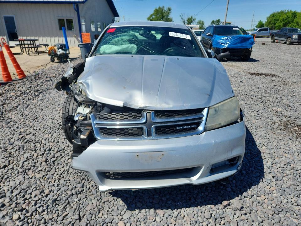 53698496 :رقم المزاد ، 1B3BD1FG2BN543669 vin ، 2011 Dodge Avenger مزاد بيع