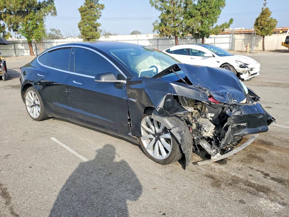 2018 Tesla Model 3 მანქანა იყიდება აუქციონზე, vin: 5YJ3E1EA0JF149310, აუქციონის ნომერი: 52890396