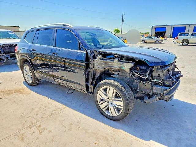 2019 Volkswagen Atlas მანქანა იყიდება აუქციონზე, vin: 1V2WP2CA4KC614944, აუქციონის ნომერი: 53416866