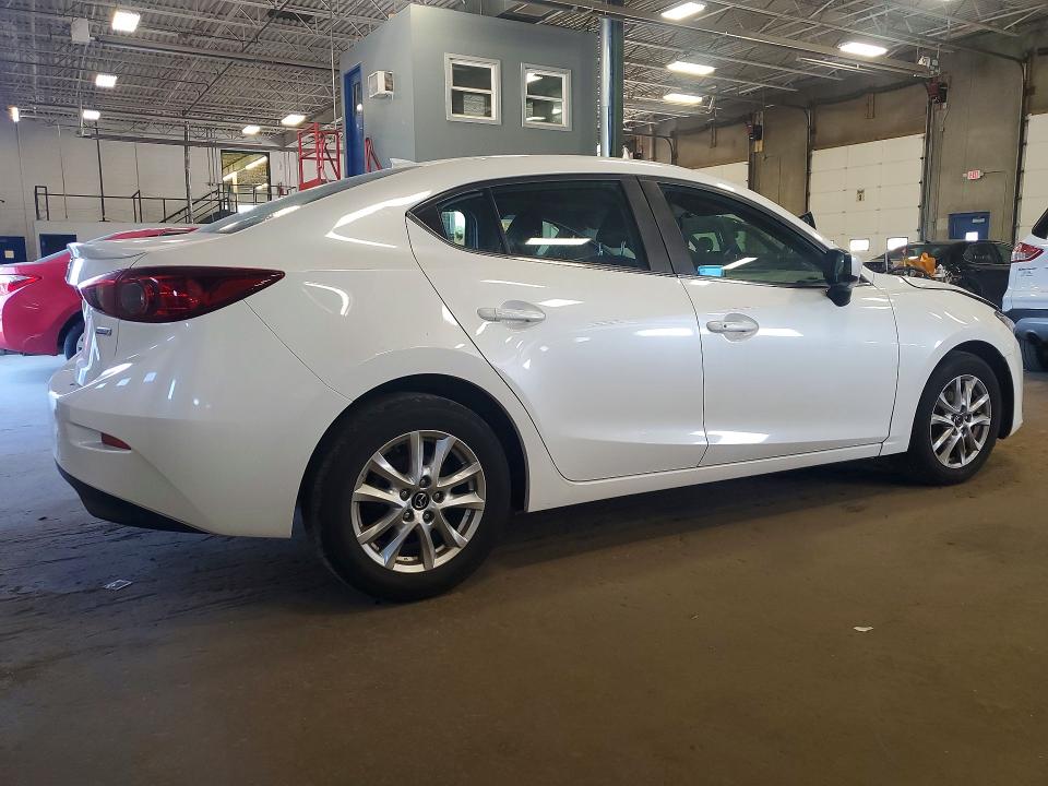 54818656 :رقم المزاد ، 3MZBM1V73FM203315 vin ، 2015 Mazda 3 مزاد بيع