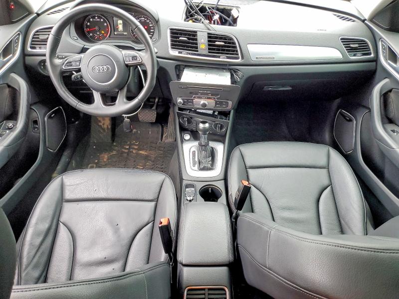 53211336 :رقم المزاد ، WA1GCCFS8HR015914 vin ، 2017 Audi Q3 مزاد بيع