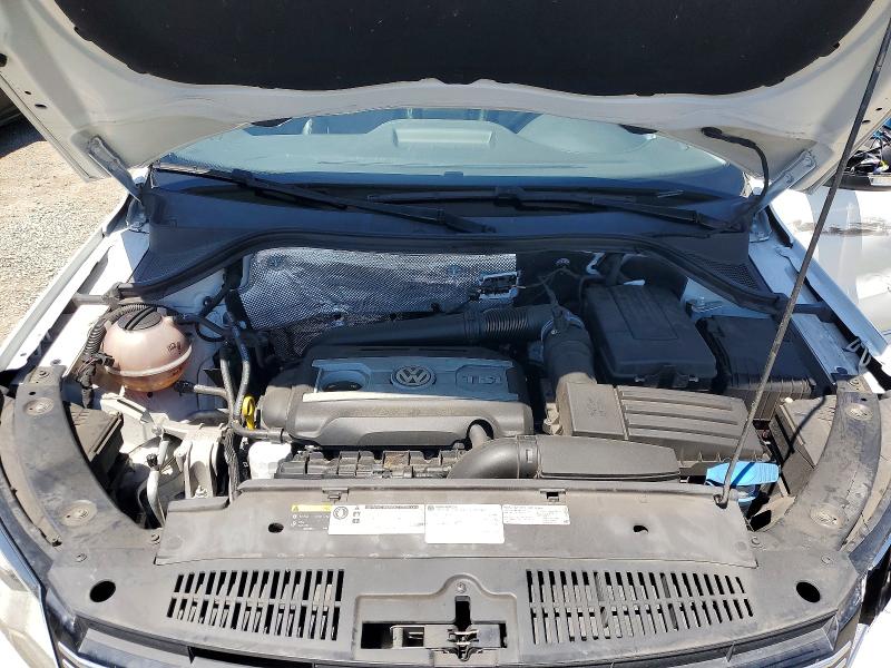 52708286 :رقم المزاد ، WVGTV7AX0HW506645 vin ، 2017 Volkswagen Tiguan مزاد بيع