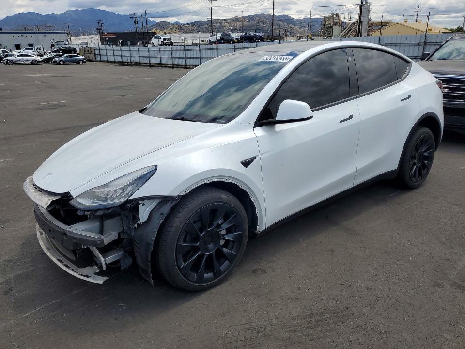 Продажа на аукционе авто 2023 Tesla Model Y, vin: 7SAYGDEE0PA071687, номер лота: 52018966