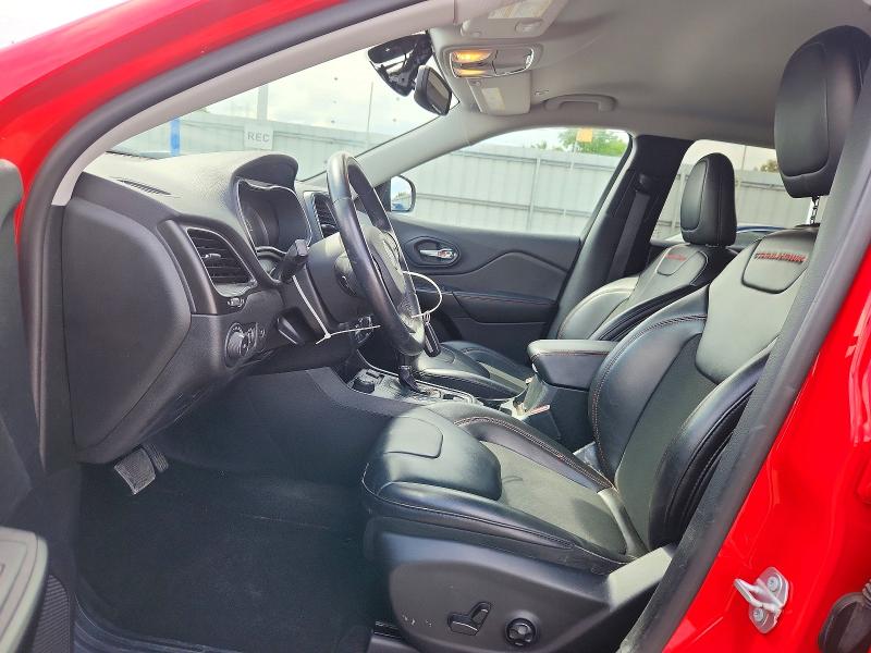 53275546 :رقم المزاد ، 1C4PJMBX8KD280548 vin ، 2019 Jeep Cherokee مزاد بيع