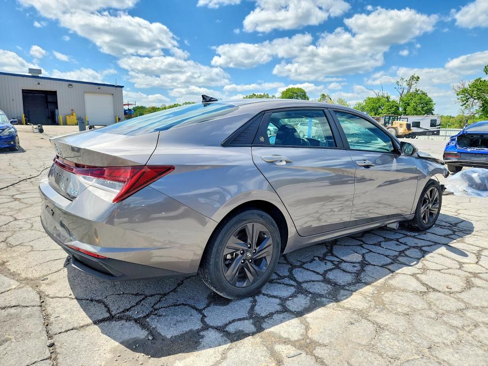 50664576 :رقم المزاد ، KMHLM4AJ6MU006895 vin ، 2021 Hyundai Elantra مزاد بيع