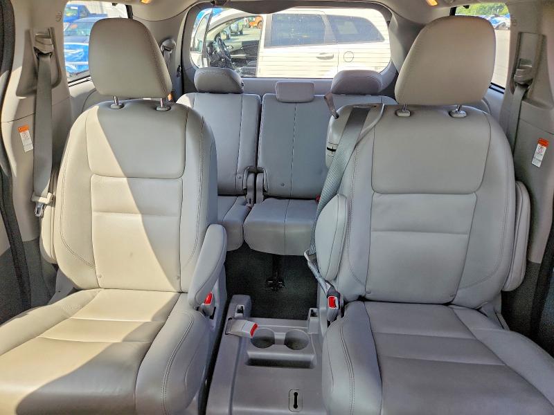 53048546 :رقم المزاد ، 5TDYZ3DC0LS075345 vin ، 2020 Toyota Sienna مزاد بيع