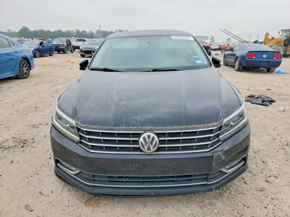 Продажа на аукционе авто 2017 Volkswagen Passat, vin: 1VWBT7A31HC044209, номер лота: 52600846