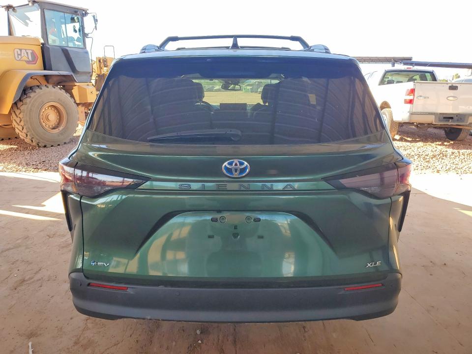 Продажа на аукционе авто 2025 Toyota Sienna, vin: 5TDJRKEC5SS258393, номер лота: 53828936