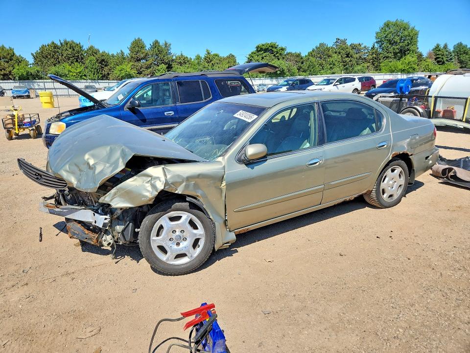 2001 Infiniti I30 მანქანა იყიდება აუქციონზე, vin: JNKCA31AX1T037803, აუქციონის ნომერი: 54924056