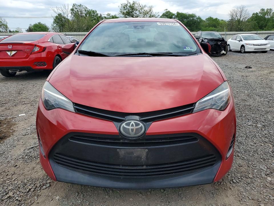 53072756 :رقم المزاد ، 5YFBURHE7HP702416 vin ، 2017 Toyota Corolla مزاد بيع