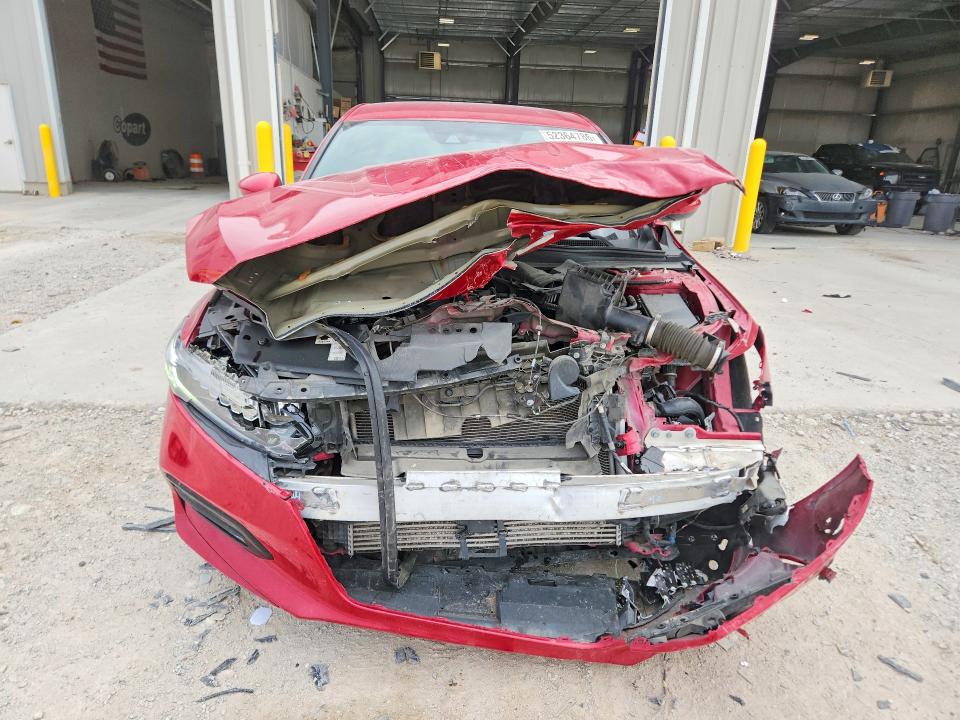 2019 Honda Accord მანქანა იყიდება აუქციონზე, vin: 1HGCV1F32KA085055, აუქციონის ნომერი: 52364786
