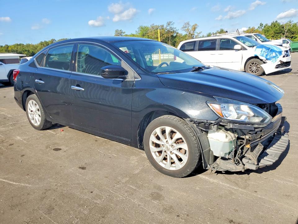 2018 Nissan Sentra მანქანა იყიდება აუქციონზე, vin: 3N1AB7AP8JY243228, აუქციონის ნომერი: 53422606