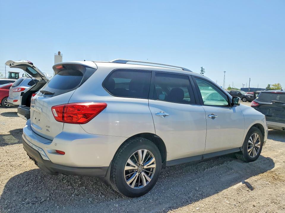 Продажа на аукционе авто 2017 Nissan Pathfinder, vin: 5N1DR2MM2HC607104, номер лота: 53600866