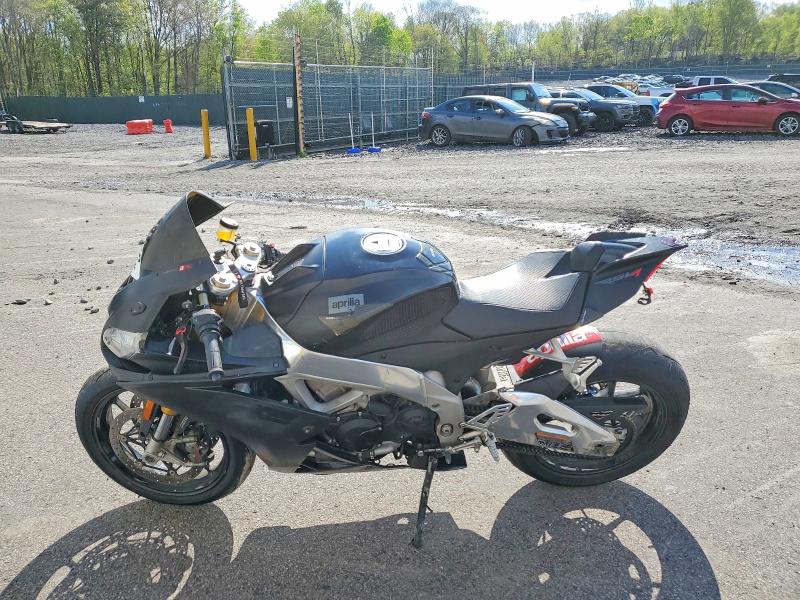 50123416 :رقم المزاد ، ZD4RKUA42ES000365 vin ، 2014 Aprilia Rsv4 مزاد بيع