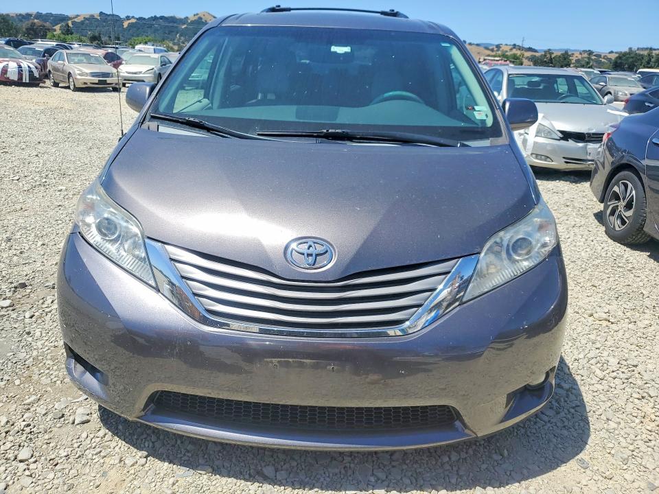 Продаж на аукціоні авто 2012 Toyota Sienna, vin: 5TDDK3DC8CS031256, номер лоту: 54128466