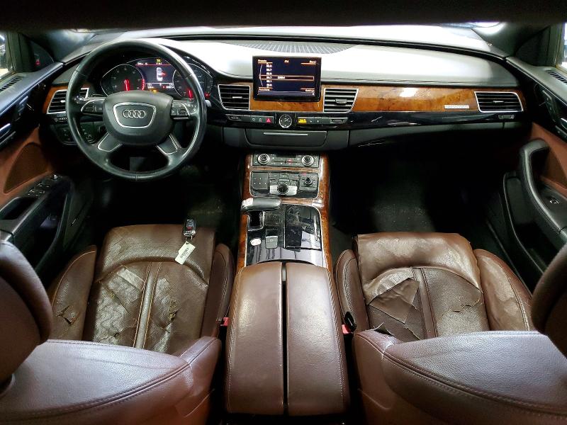 54393216 :رقم المزاد ، WAURVAFD0BN024715 vin ، 2011 Audi A8 مزاد بيع