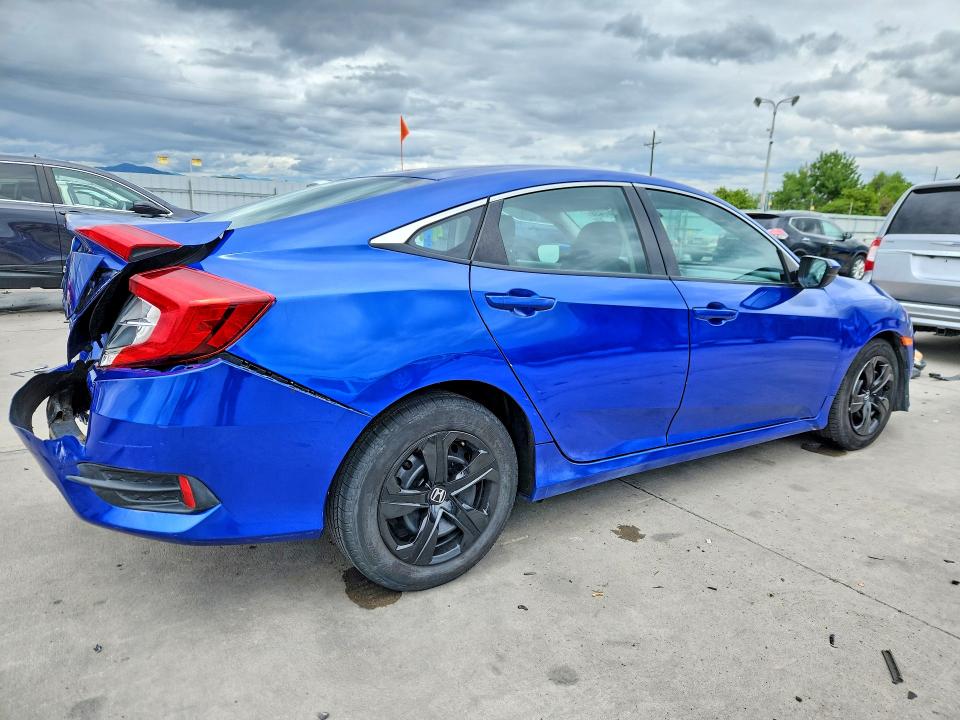 Auction sale of the 2017 Honda Civic, vin: 19XFC2F58HE217914, lot number: 55167436