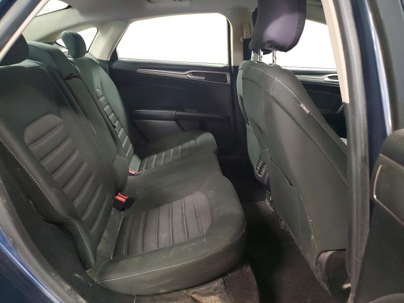 52487166 :رقم المزاد ، 3FA6P0HD6KR103803 vin ، 2019 Ford Fusion مزاد بيع