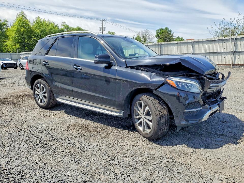 Продажа на аукционе авто 2017 Mercedes-benz Gle, vin: 4JGDA5HB2HA829266, номер лота: 54607626