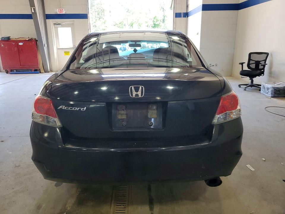 52833656 :رقم المزاد ، 1HGCP26718A012822 vin ، 2008 Honda Accord مزاد بيع