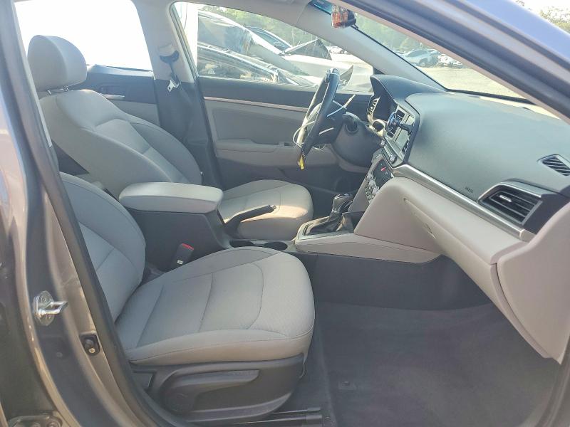 Продаж на аукціоні авто 2019 Hyundai Elantra, vin: KMHD84LFXKU820773, номер лоту: 52927536