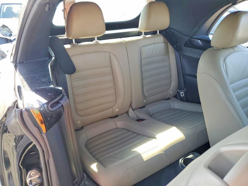 2013 Volkswagen Beetle მანქანა იყიდება აუქციონზე, vin: 3VW5P7AT8DM804906, აუქციონის ნომერი: 54177816