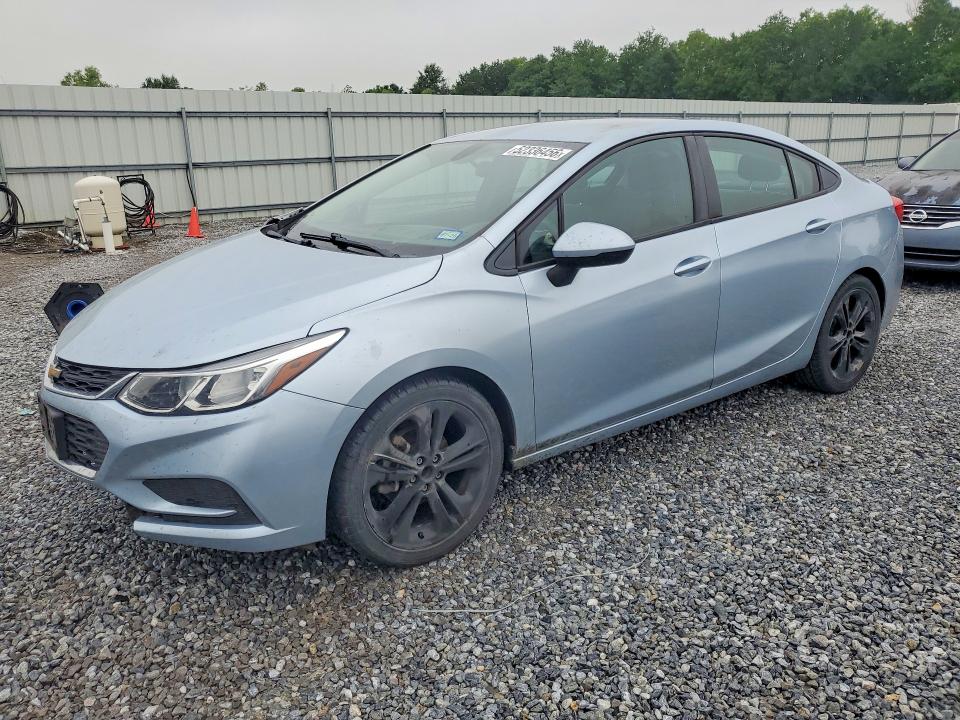 Продажа на аукционе авто 2017 Chevrolet Cruze, vin: 1G1BC5SM5H7150758, номер лота: 52336456