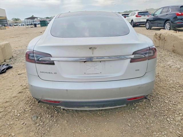 2014 Tesla Model S მანქანა იყიდება აუქციონზე, vin: 5YJSA1H18EFP45077, აუქციონის ნომერი: 55179076