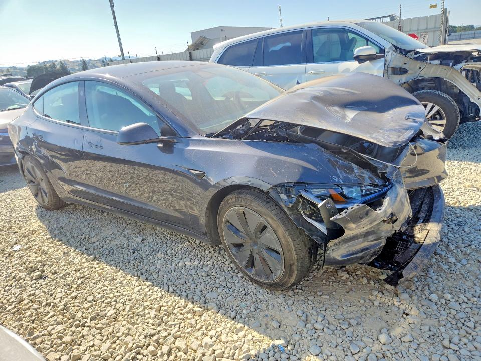 52900906 :رقم المزاد ، 5YJ3E1EBXTF123647 vin ، 2026 Tesla Model 3 مزاد بيع
