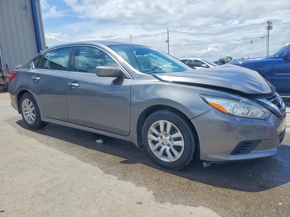 Aukcja sprzedaży 2017 Nissan Altima, vin: 1N4AL3AP8HC260820, numer aukcji: 54988496