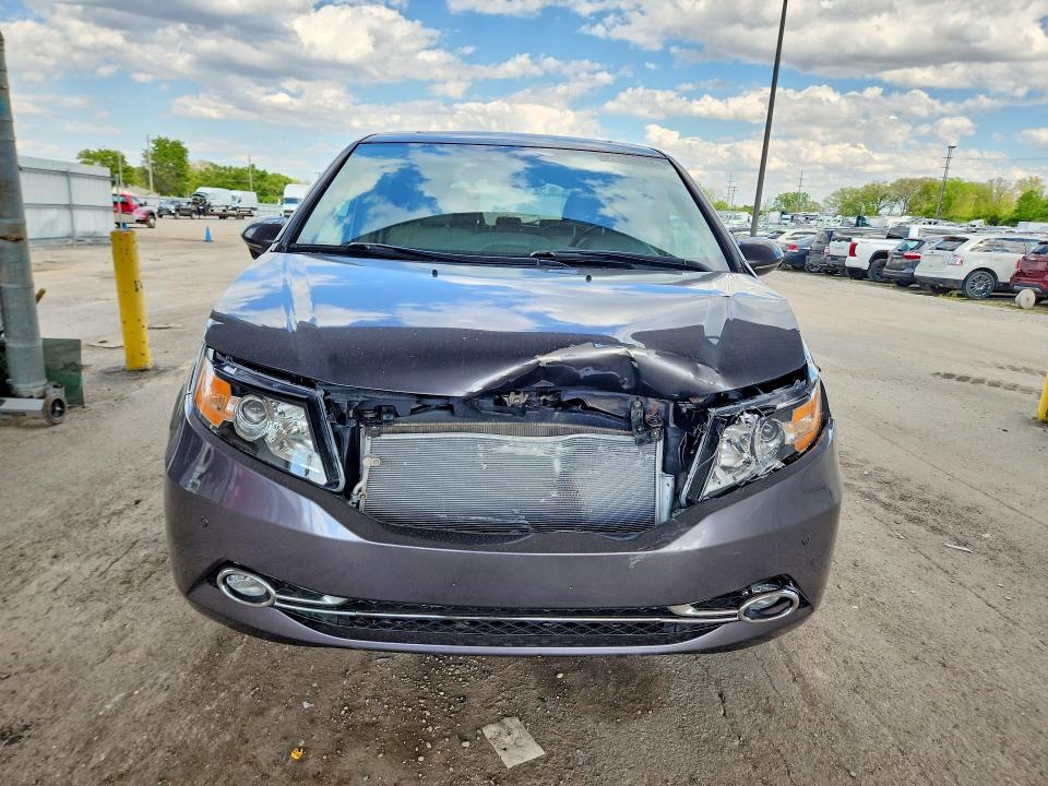 53193946 :رقم المزاد ، 5FNRL5H94FB115564 vin ، 2015 Honda Odyssey مزاد بيع