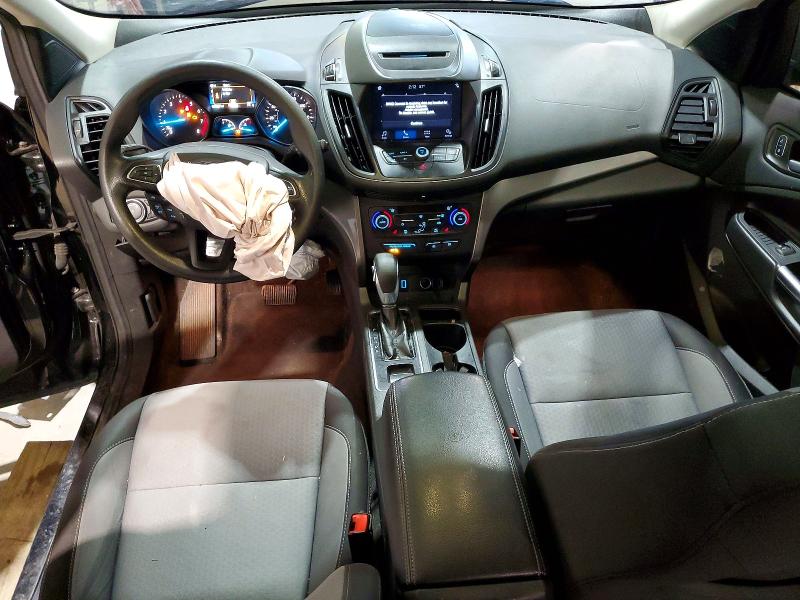 52468496 :رقم المزاد ، 1FMCU9GDXJUB39282 vin ، 2018 Ford Escape مزاد بيع