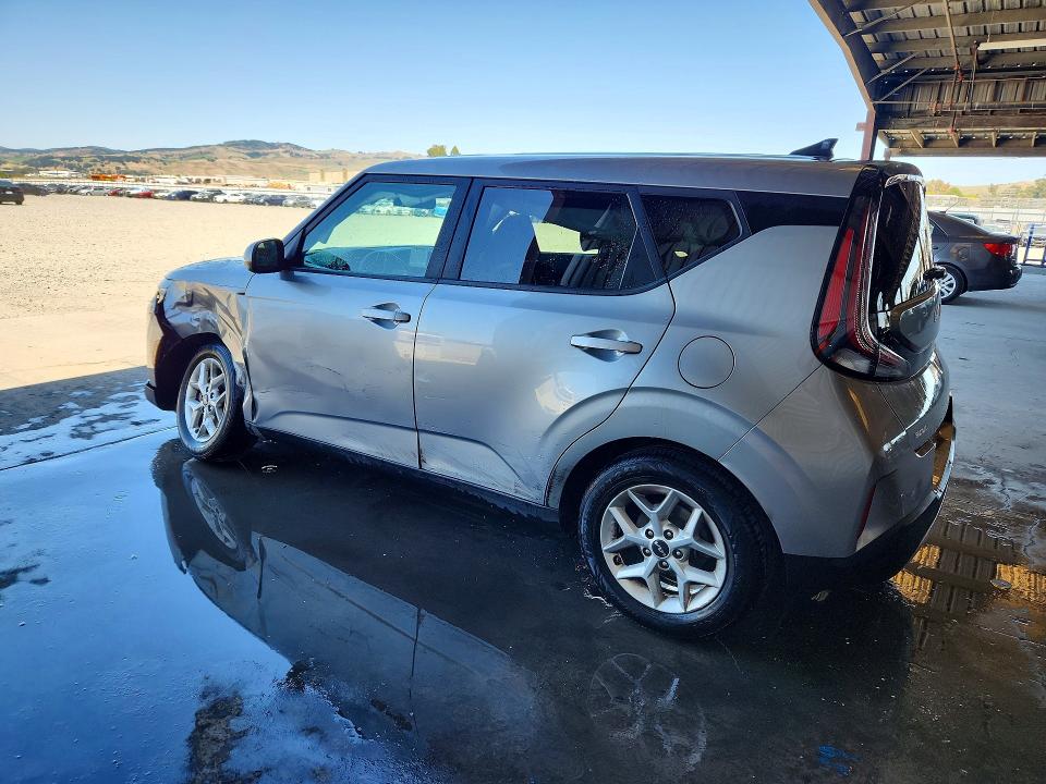 2023 Kia Soul მანქანა იყიდება აუქციონზე, vin: KNDJ23AU9P7877539, აუქციონის ნომერი: 54310916