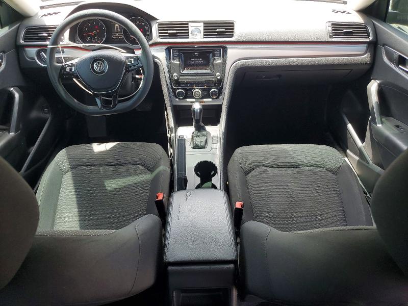 53023396 :رقم المزاد ، 1VWAT7A32HC027866 vin ، 2017 Volkswagen Passat مزاد بيع