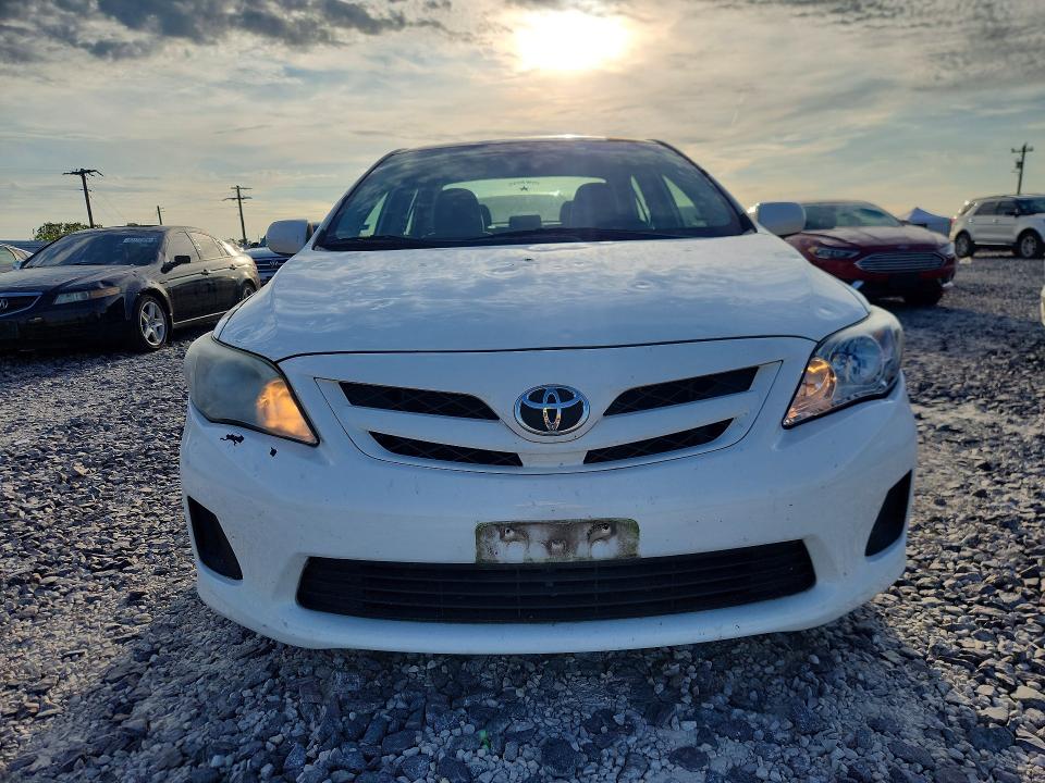 53357506 :رقم المزاد ، 5YFBU4EE9CP049555 vin ، 2012 Toyota Corolla مزاد بيع