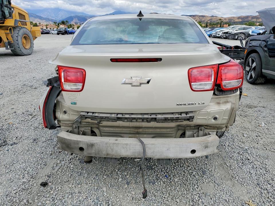 Продажа на аукционе авто 2015 Chevrolet Malibu, vin: 1G11B5SL1FF233449, номер лота: 52392376