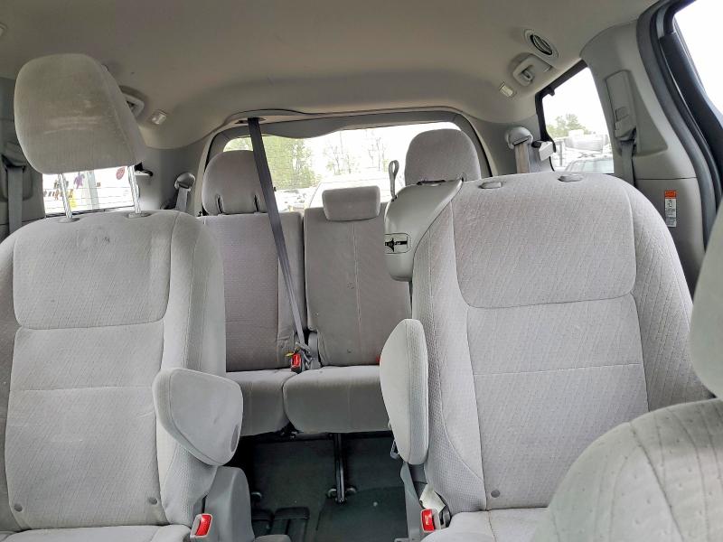53335736 :رقم المزاد ، 5TDKK3DCXFS590058 vin ، 2015 Toyota Sienna مزاد بيع