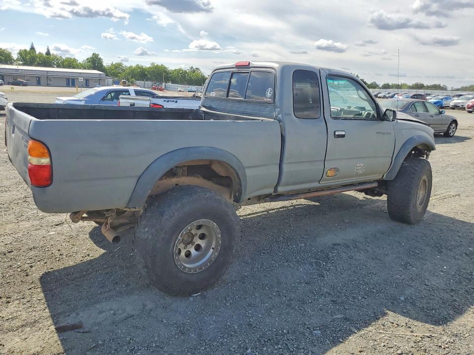 2001 Toyota Tacoma მანქანა იყიდება აუქციონზე, vin: 5TEWN72N11Z747282, აუქციონის ნომერი: 55414906