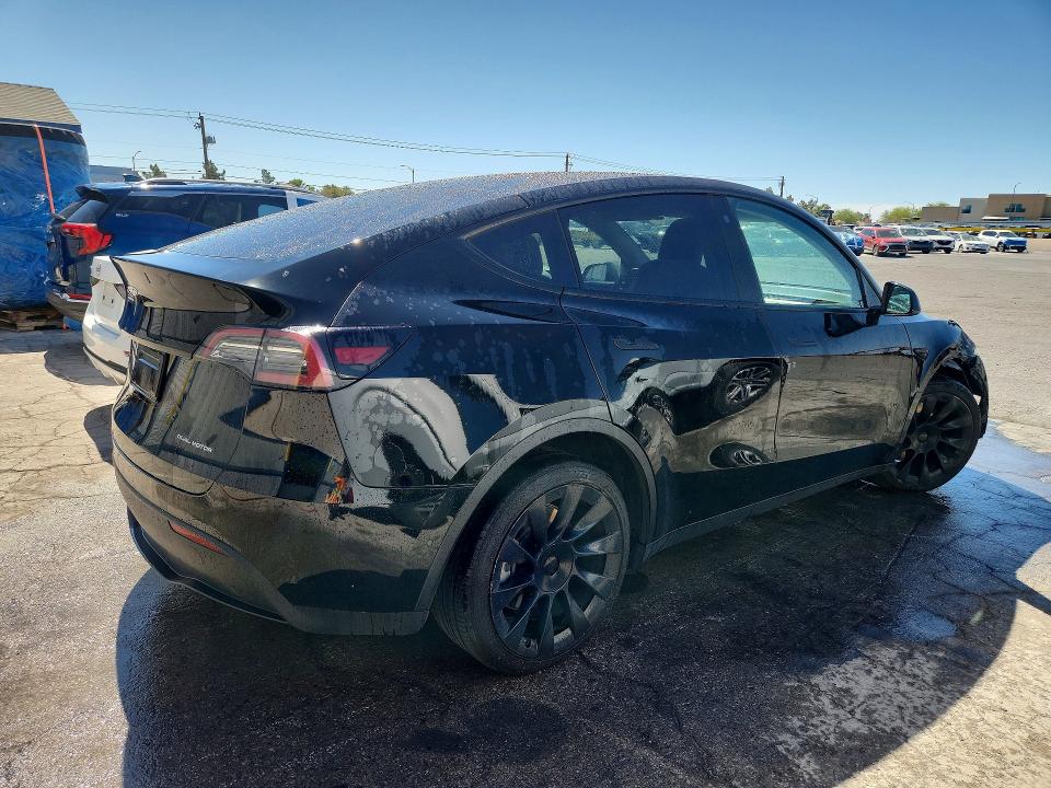 52950686 :رقم المزاد ، 7SAYGDEE7NF481130 vin ، 2022 Tesla Model Y مزاد بيع